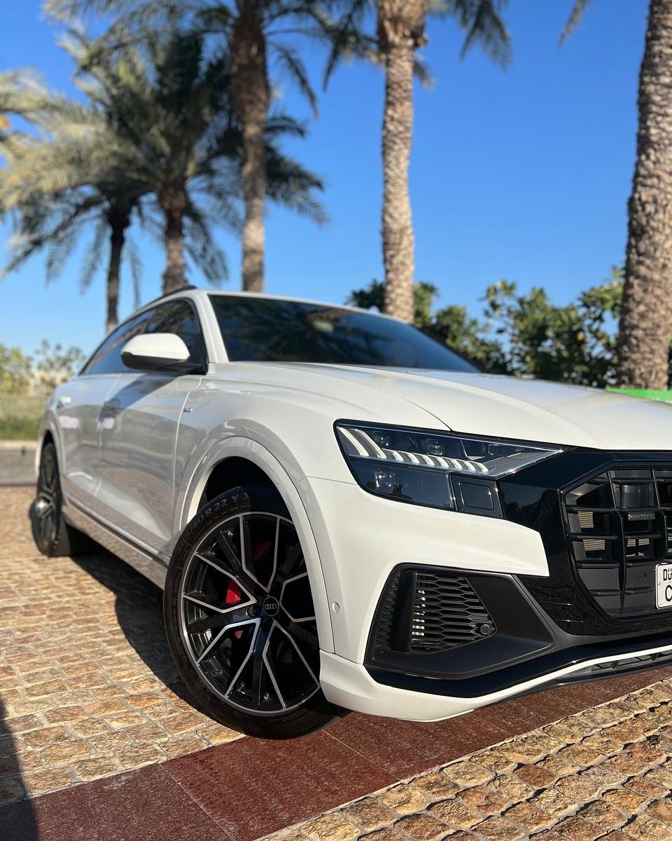 2023 اودي كيو ٨ Premium Plus
