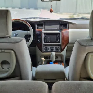 2007 نيسان بترول سوبر سفاري Safari AT