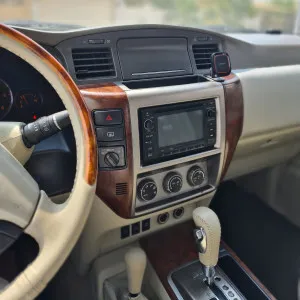 2007 نيسان بترول سوبر سفاري Safari AT