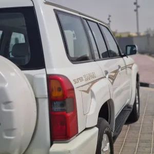 2007 نيسان بترول سوبر سفاري Safari AT