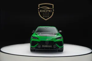 2023 لامبورجيني اوروس Pearl Capsule