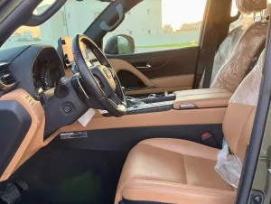 2023 لكزس ال اكس ٦٠٠