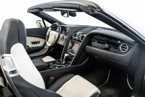 2016 بنتلي كونتيننتال GTC First Edition