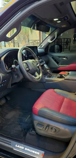 2023 Toyota Land Cruiser VX