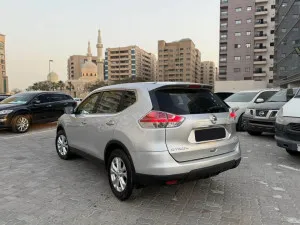 2015 نيسان إكستيرا Platinum