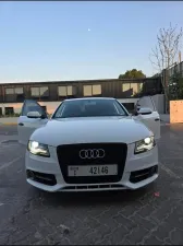 2011 اودي آي ٤ Premium