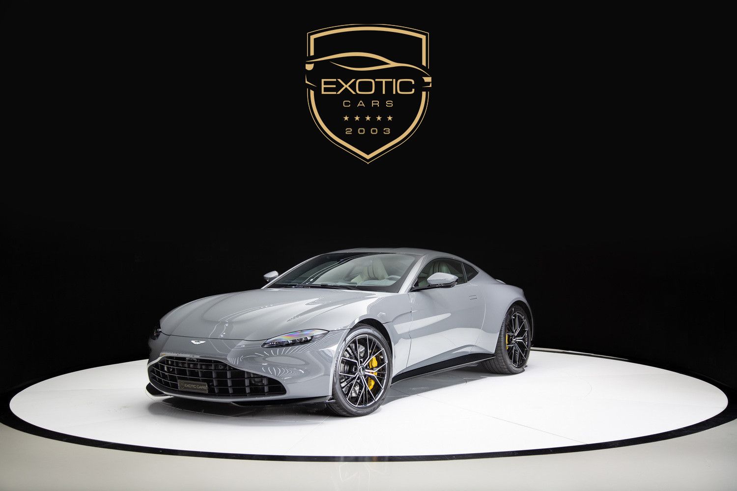 2023 Aston Martin Vantage V8