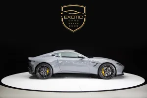 2023 استون مارتن فانتاج V8 Coupe