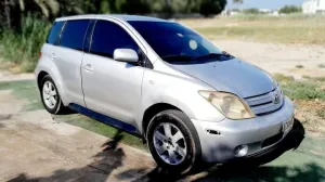 2005 تويوتا اكس اي