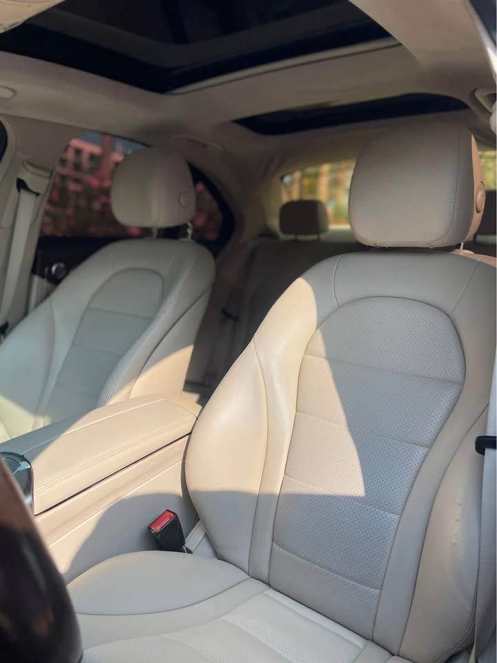 2015 Mercedes-Benz C-Class C300