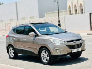 2012 هيونداي توسان Limited
