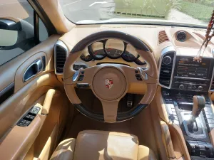2011 بورش كاين Turbo