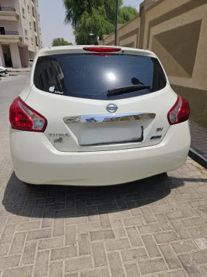 2016 نيسان تيدا SV