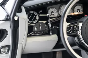 2019 رولز رويس دون standard