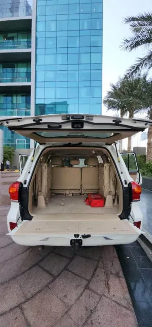 2013 تويوتا لاند كروزر Grand Touring