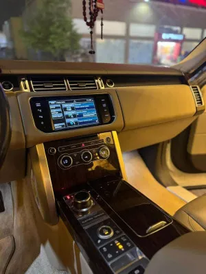 2015 لاند روفر رينج روفر HSE