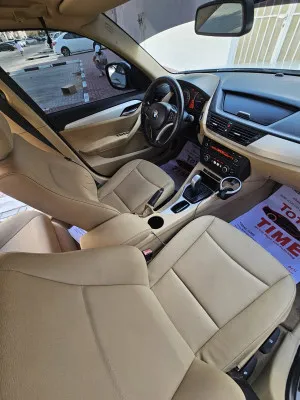 2011 بي أم دابليو اكس - 1 xDrive20i