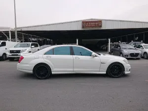2009 مرسيدس-بنز الفئة - S S550