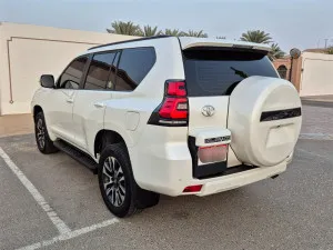 2022 تويوتا برادو GX