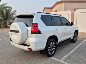 2022 تويوتا برادو GX