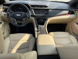 2019 Cadillac XT5 Premium Luxury