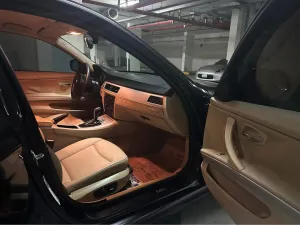 2010 بي أم دابليو الفئة - 3 320i