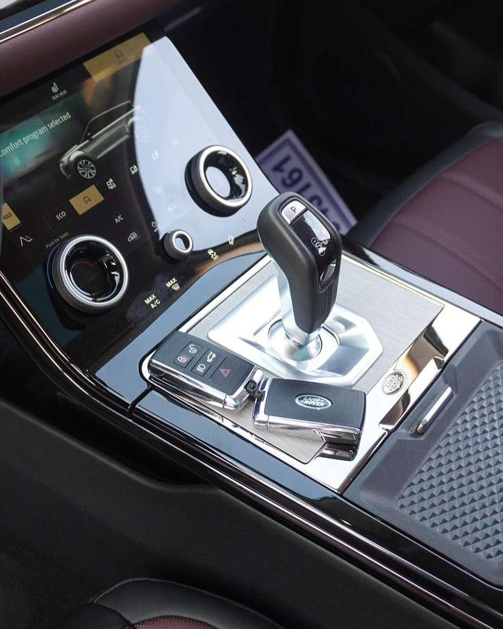 2023 Land Rover Range Rover Evoque HST