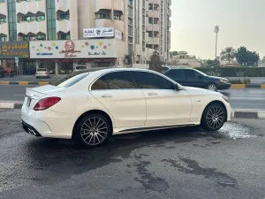 2017 Mercedes-Benz C-Class C300