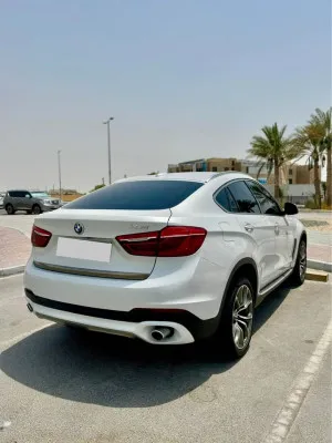 2015 BMW X6 50i
