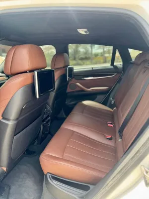 2015 BMW X6 50i