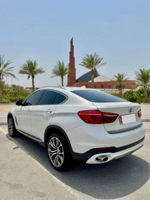 2015 BMW X6 50i