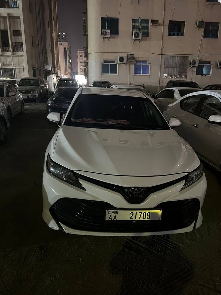 2019 Toyota Camry Exclusive