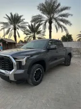 2022 تويوتا تندرا SR5