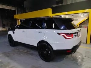 2017 لاند روفر رينج روفر سبورت HSE