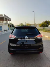 2016 نيسان روج SL