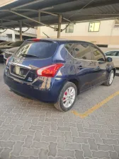 2015 نيسان تيدا SE