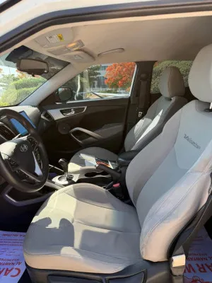 2012 Hyundai Veloster GLS