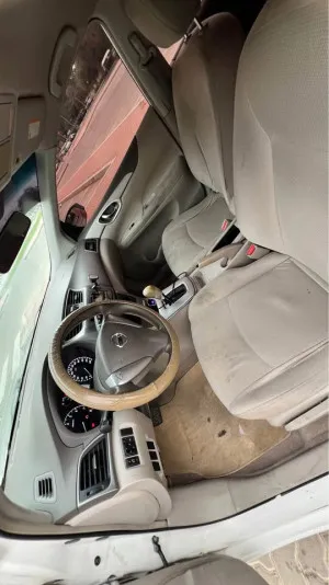 2014 نيسان تيدا Hatch