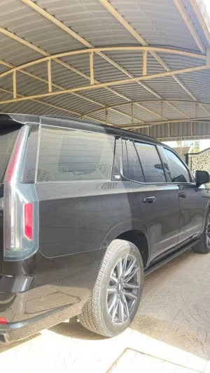 2023 Cadillac Escalade Premium