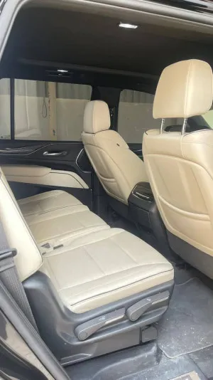 2023 Cadillac Escalade Premium