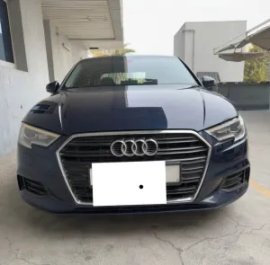 2017 اودي آي ٣ Prestige
