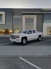 2017 جي أم سي سييرا Denali