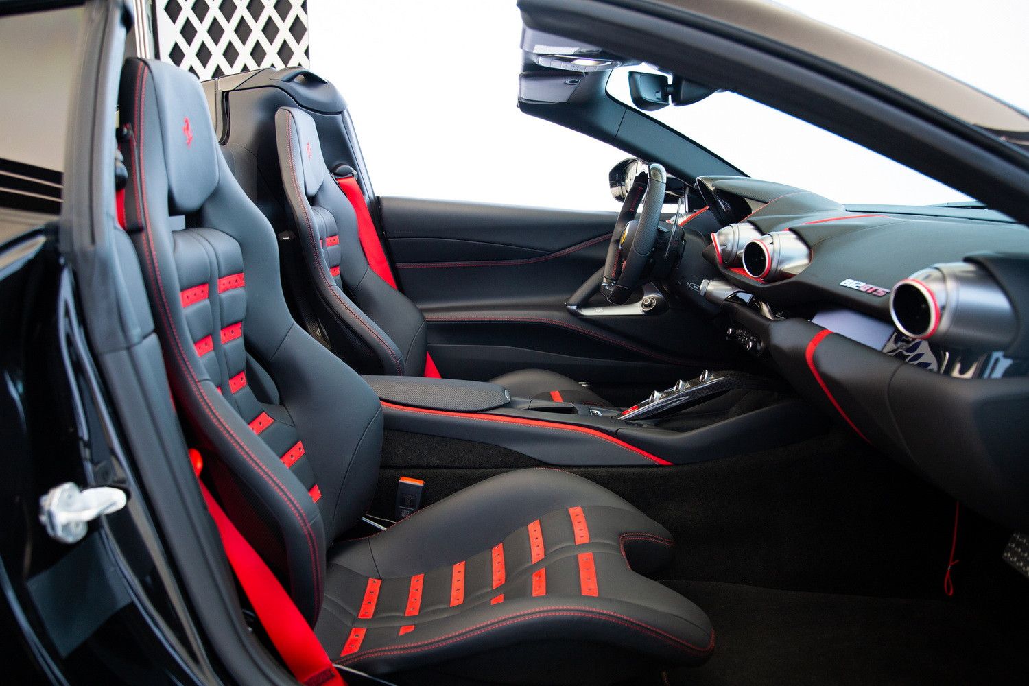 2022 فيراري 812 سوبر فاست GTS