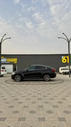 2016 BMW X6 50i