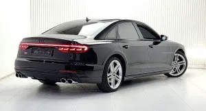 2021 اودي اس ٨ Plus
