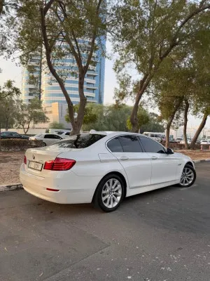 2015 بي أم دابليو الفئة - 5 520i