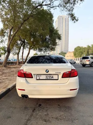 2015 بي أم دابليو الفئة - 5 520i