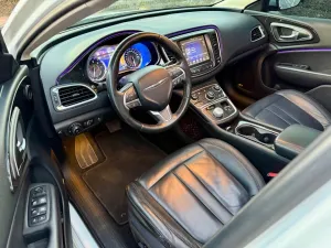 2015 Chrysler 200 C