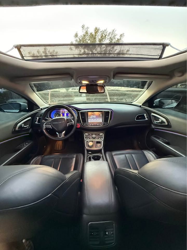 2015 Chrysler 200 C