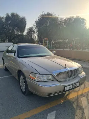 2009 Lincoln Town Car Designer